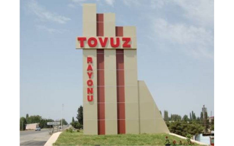 Tovuz şəhər Düz Cırdaxan kəndində bayrağımıza qarşı hörmətsizlik olunub Tovuz şəhər Düz Cırdaxan kəndində bayrağımıza qarşı hörmətsizlik olunub