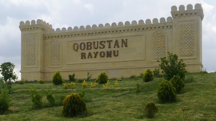 Qobustan ərazisində yerləşən Kərpic zavodun müdiri İsrafil müəllim dövlətə və dövlətçiliyimizə sabit, stabil, sadiq insandır