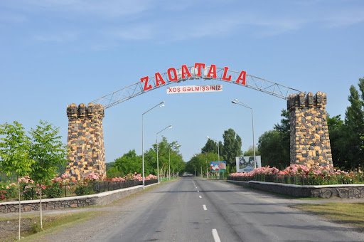 ZAQATALA ŞƏHƏR İŞ ADAMI RAMAZAN QARAÇAYEV Ulu Öndər Heydər Əliyevin siyasi kursuna daim sadiqdir
